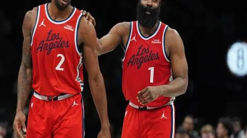 约基奇左脚踝伤情改善明显，仍存异常感